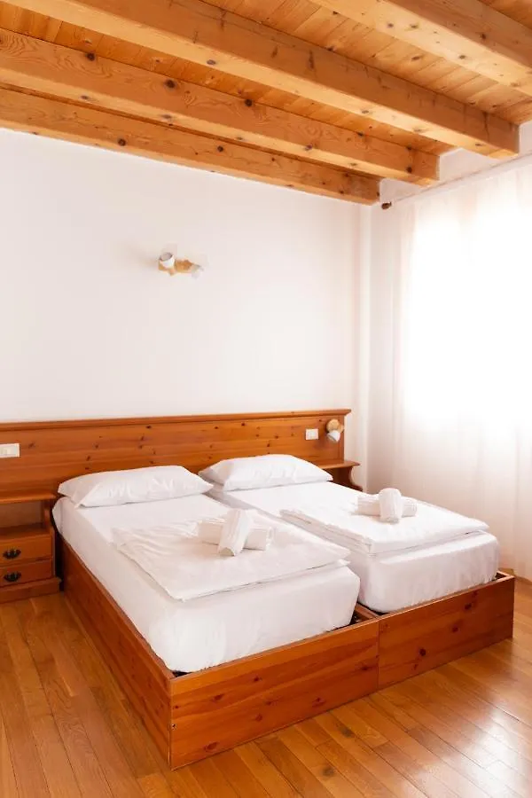 Inn Locanda 77 Borso del Grappa